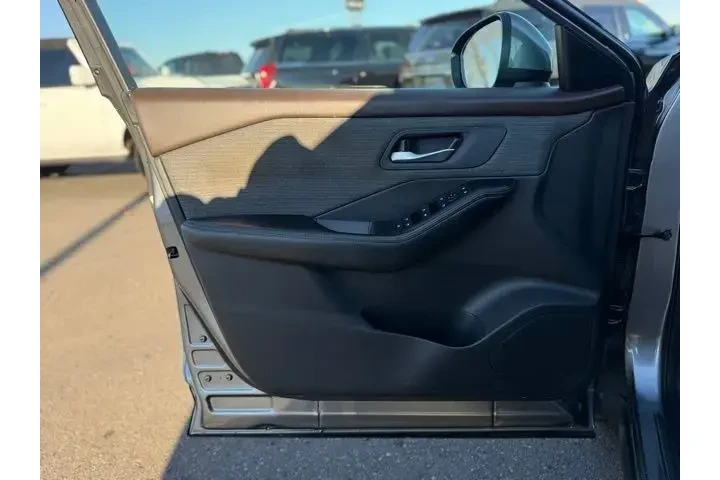 $16500 : Nissan Rogue 2021 AWD SV 4dr image 10