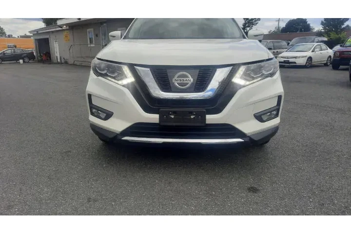 $9995 : 2017 Rogue image 5