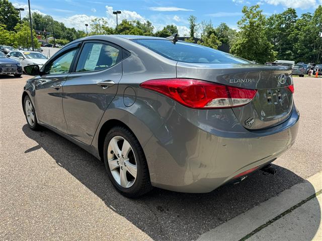 $8998 : 2013 Elantra GLS image 5