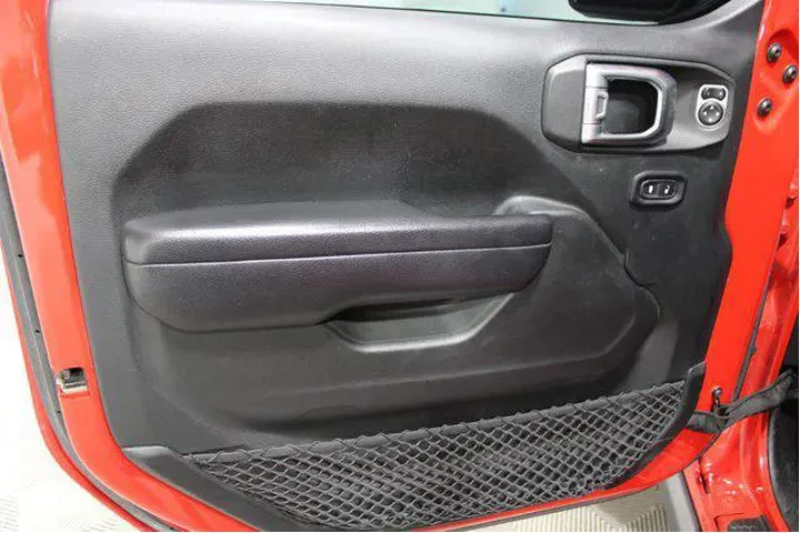 $24923 : Jeep Wrangler Unlimited 2018 image 6