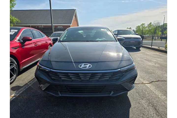 $24500 : Hyundai ELANTRA 2025 SEL Spo image 2