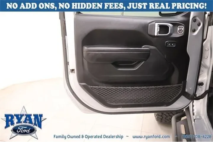 Jeep Gladiator 2022 4x4 Moja image 10