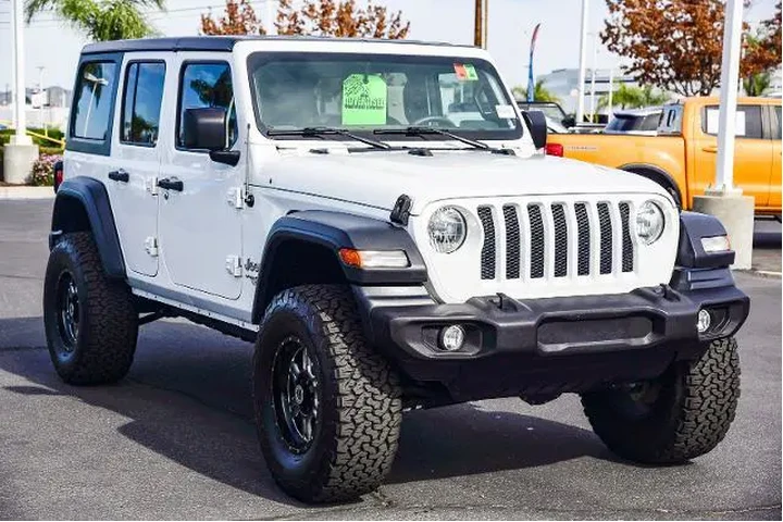 $21995 : Jeep Wrangler Unlimited 2018 image 3