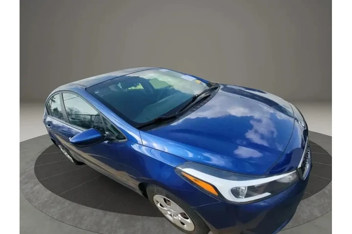 $6995 : 2017 KIA FORTE image 2