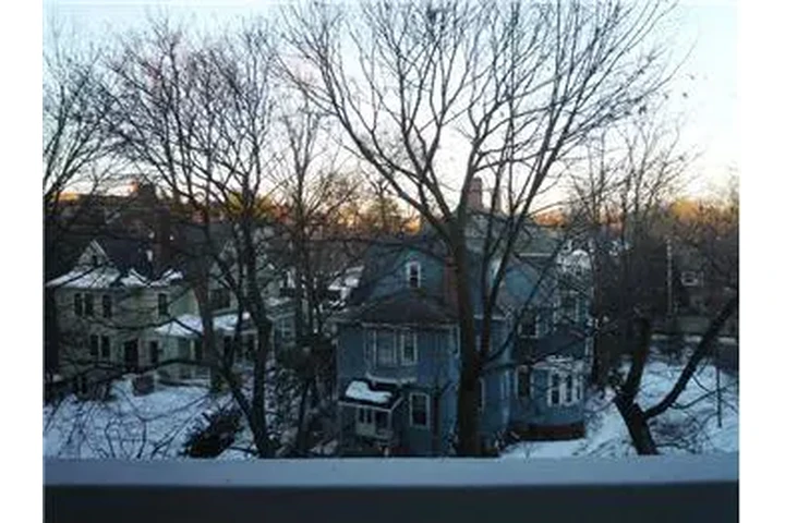 $3100 : Rental property with 1 bedro image 6