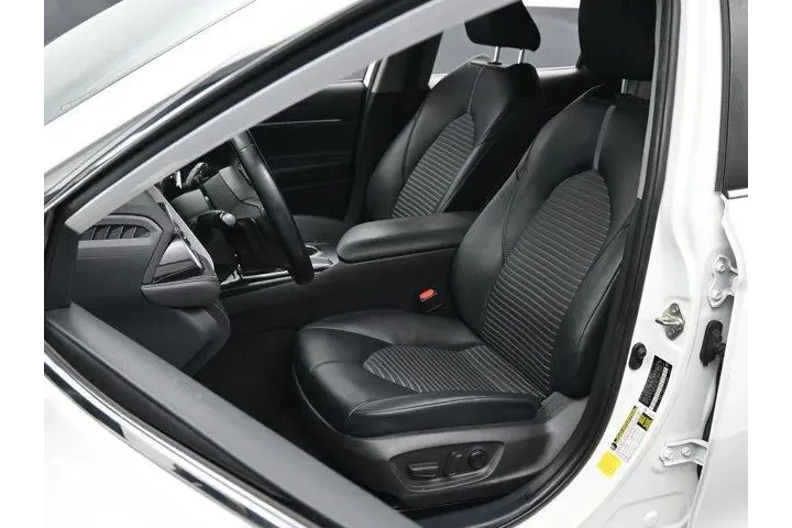 $15991 : Toyota Camry 2020 SE 4dr Sed image 10