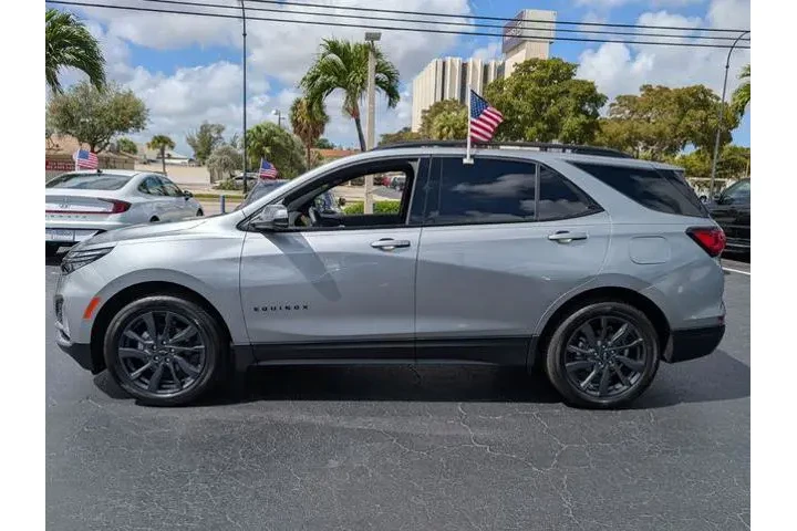 $23000 : Chevrolet Equinox 2023 RS 4d image 4