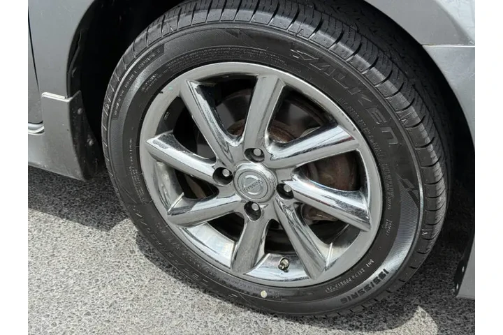 $3799 : 2009 cube Krom image 10