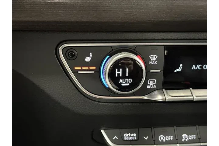 $27500 : Audi Q5 2022 AWD quattro S l image 8