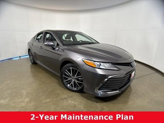 $26581 : Gold Certified2021 Camry Hybr image 1