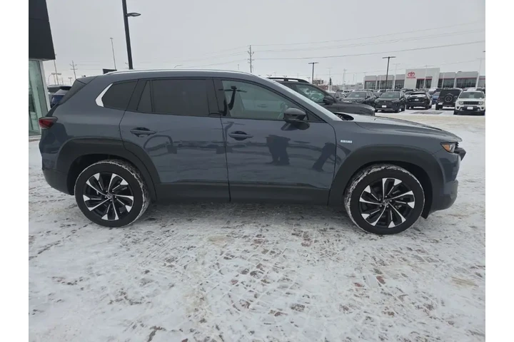 $35996 : 2025 CX-50 Hybrid Premium Plus image 4