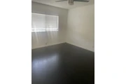 $2400 : Super amplio 2 recamaras 1 B thumbnail