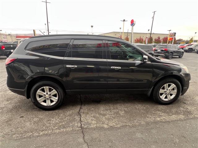 $7999 : 2014 Traverse image 5