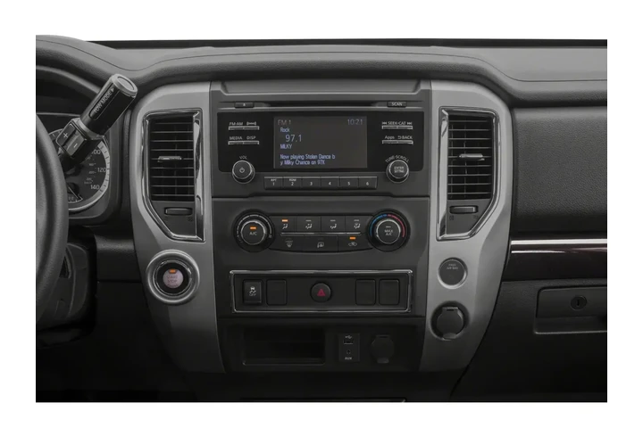 Nissan Titan 2018 4x4 S 4dr image 7