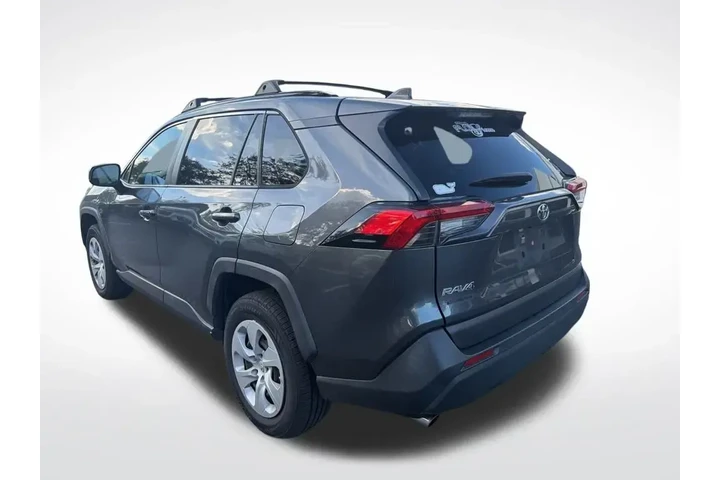 $14890 : Toyota RAV4 2019 LE 4dr SUV image 6