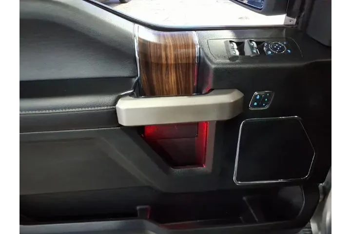 $20642 : Ford F-150 2015 4x4 Lariat 4 image 9