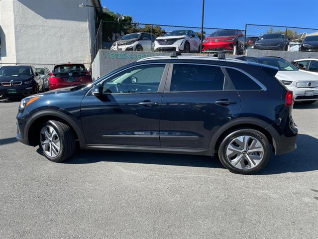 $23500 : Used 2021 Niro EV EX Premium image 8