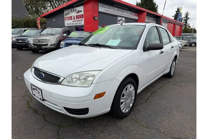 $4995 : 2005 Focus ZX4 S image 5