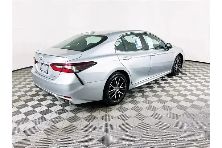 $22900 : Toyota Camry 2023 SE 4dr Sed image 7