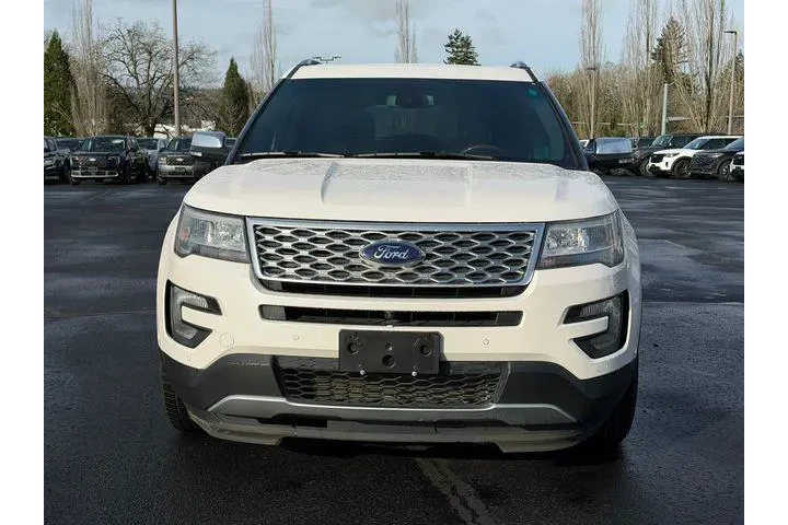 $17900 : Ford Explorer 2017 AWD Plati image 9