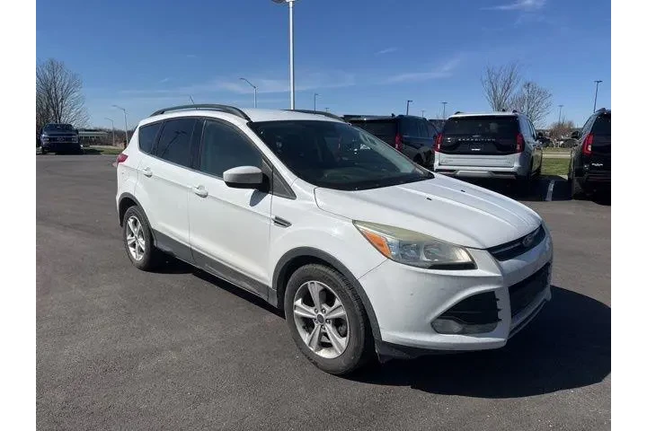 $9500 : Ford Escape 2016 SE 4dr SUV image 1