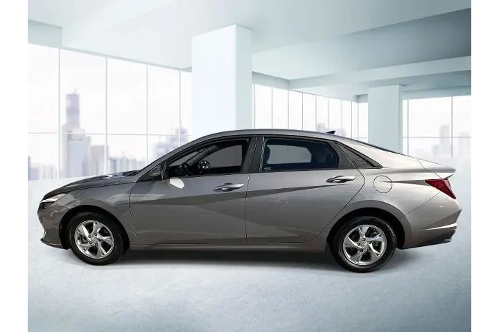 $16999 : Hyundai ELANTRA 2023 SE 4dr image 2