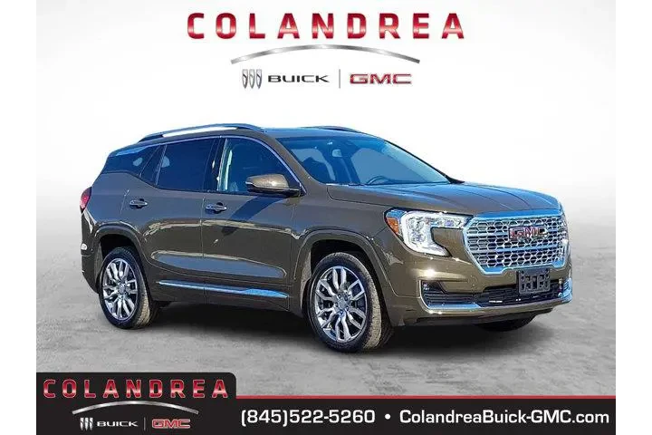 $29992 : GMC Terrain 2023 AWD Denali image 1