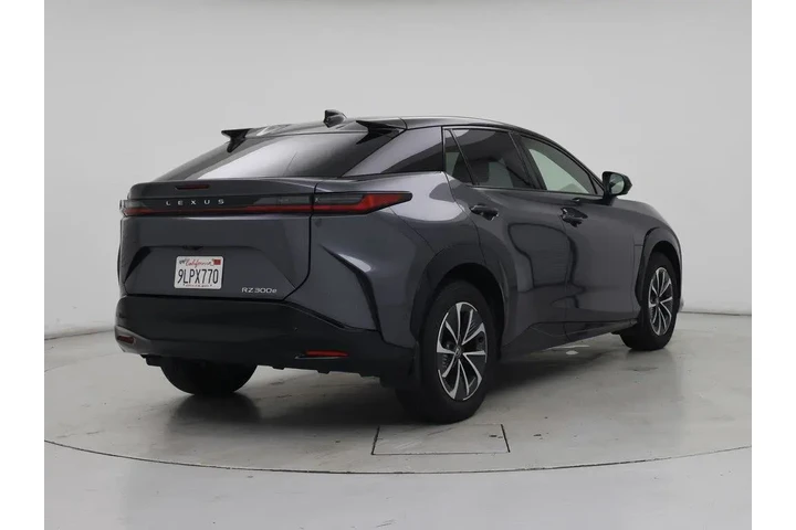 $33998 : Lexus RZ 300e 2024 Premium 4 image 8