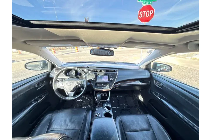 $15995 : 2015 Avalon Hybrid Limited image 10