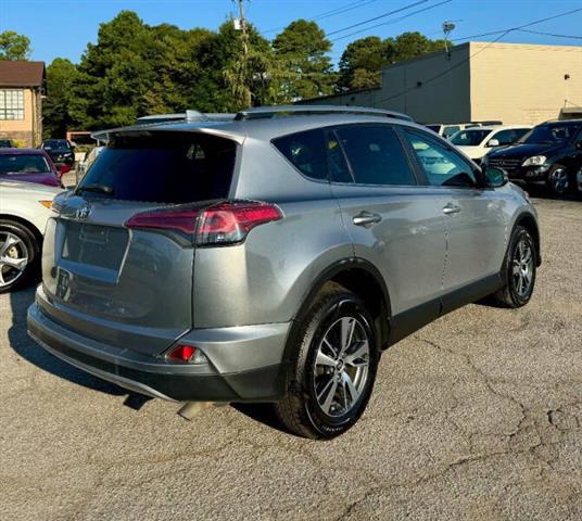 $11900 : 2017 RAV4 XLE image 10