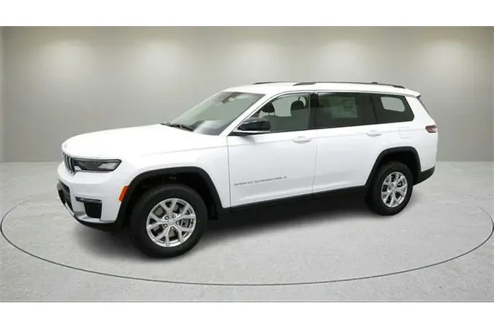 $29899 : Jeep Grand Cherokee L 2023 4 image 3