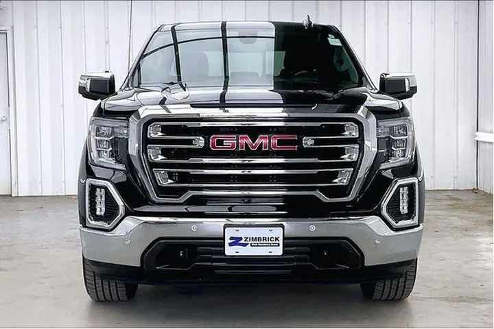 $29490 : GMC Sierra 1500 2019 4x4 SLT image 3