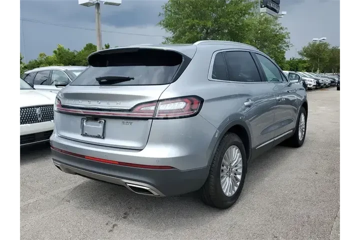 $23490 : Lincoln Nautilus 2020 4dr St image 6
