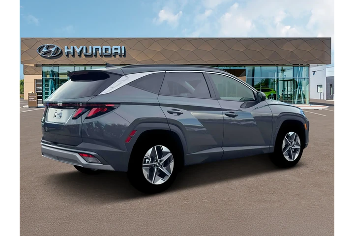 $29990 : Hyundai TUCSON 2026 SEL 4dr image 8