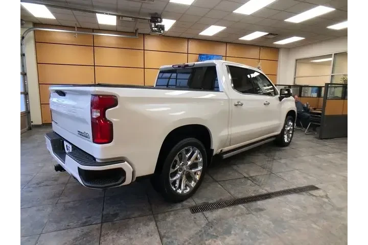 $33224 : Chevrolet Silverado 1500 202 image 7