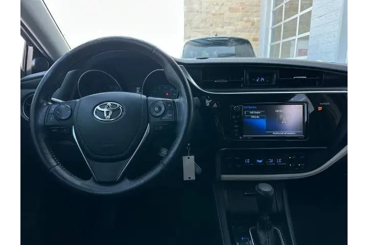 $14995 : Toyota Corolla iM 2018 4dr H image 5