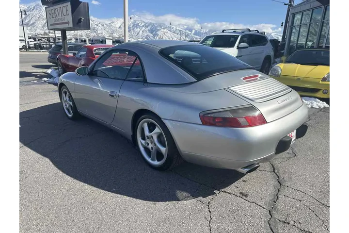 $19410 : 2001 911 Carrera image 8