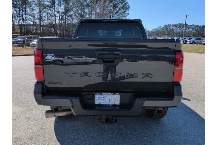 $40000 : Toyota Tacoma 2025 4x4 TRD S image 5
