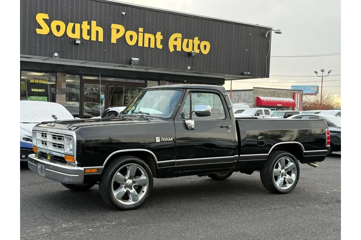 $11998 : 1989 D100 & W100 image 9