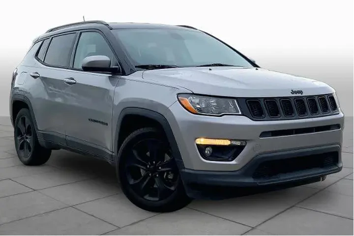 $11788 : Jeep Compass 2019 Latitude 4 image 2