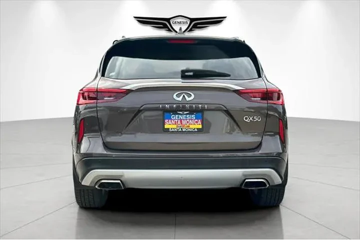 $16778 : INFINITI QX50 2019 AWD Essen image 5