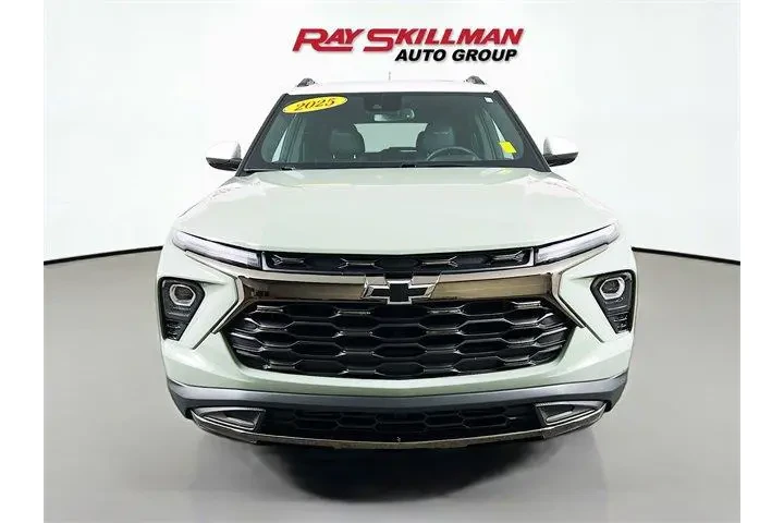 $31975 : Chevrolet Trailblazer 2025 4 image 2