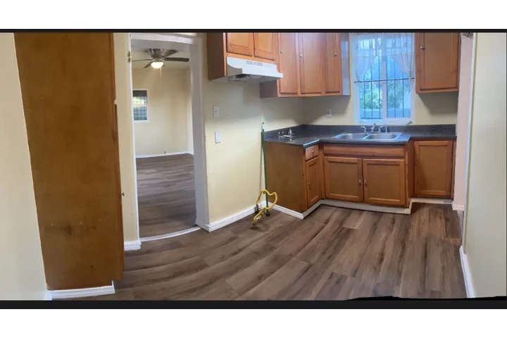 $1650 : Se Renta image 4