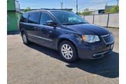 $7950 : 2014 Town and Country Touring thumbnail