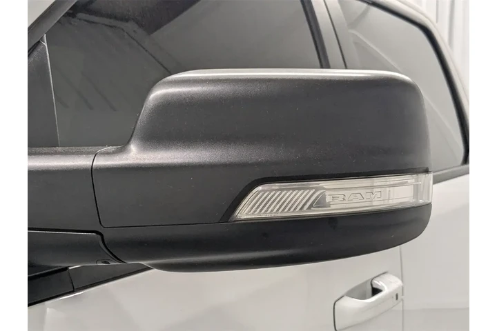 $36997 : Ram 1500 2021 4x4 Rebel 4dr image 9