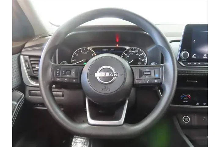 $18599 : Nissan Rogue 2023 SV 4dr Cro image 9