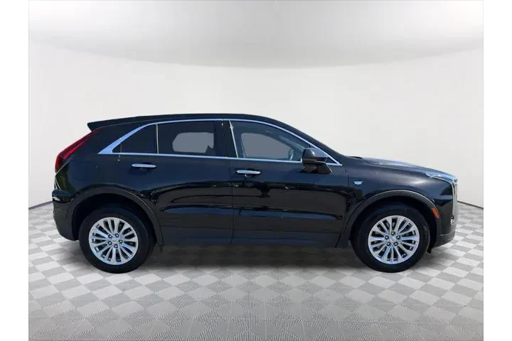 $29993 : Cadillac XT4 2024 Luxury 4dr image 4
