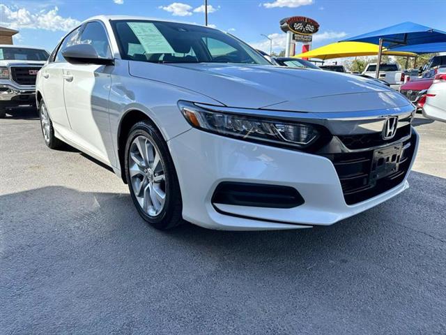 $18995 : Pre-Owned 2020 Accord LX Seda image 4