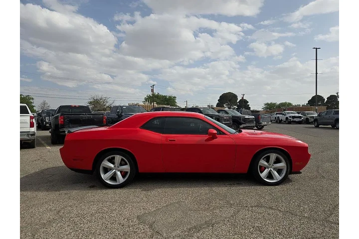 $28995 : Dodge Challenger 2009 SRT8 2 image 2