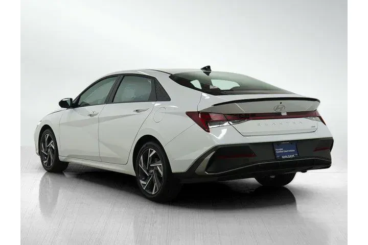 $24998 : Hyundai ELANTRA Hybrid 2025 image 3